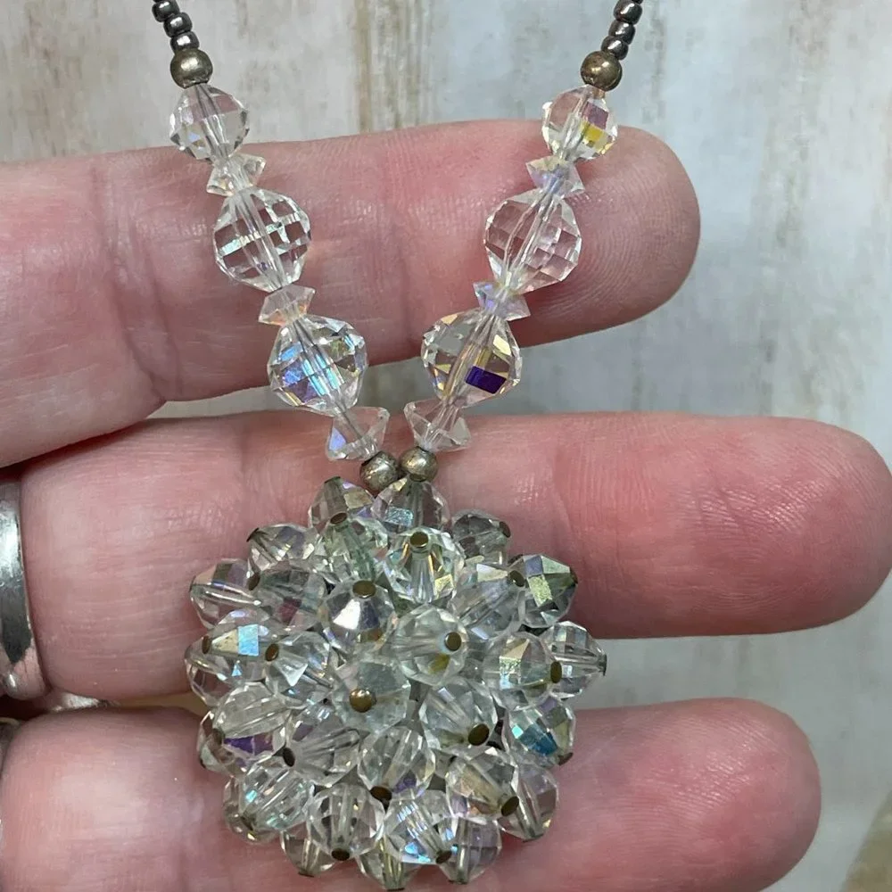 REPURPOSED vintage BROOCH clear faceted crystal glass bead NECKLACE artisan made - Picture 3 of 8
